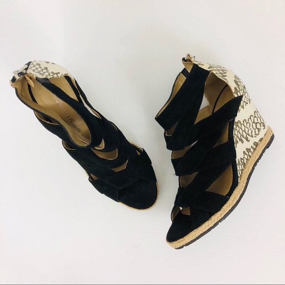 Donald J. Pliner Malery Wedge Zip Back Sandals 7.5 - Picture 1 of 4